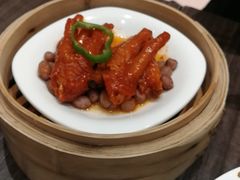 -钟书阁(群光广场店)