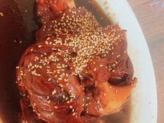 -巷子深菜馆·津门肘子(滨海店)