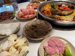 -岗上渣渣老火锅(两路口店)