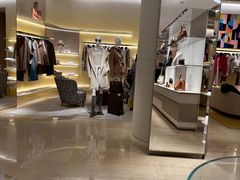 -LV路易威登(海信广场店)