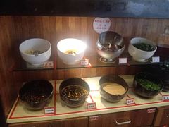 自助调料区-湯島涮小火锅(余姚五彩城店)