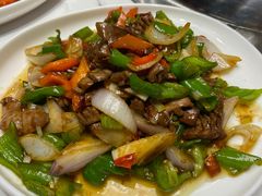 -雪乡人家东北菜·铁锅炖一切(高斯路店)