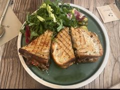 超级牛肉帕尼尼-O'mills Sourdough Bakery&Bistro(永嘉路店)