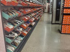 -NIKE常州永宁换季优惠店