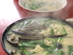 -三百碗宝应长鱼面(板仓街店)