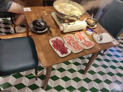 -天成·潮州牛肉脆肉鱼生蚝自助火锅