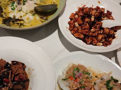 -黄弟大排档·湖南菜·小龙虾·小海鲜(凯旋北路店)