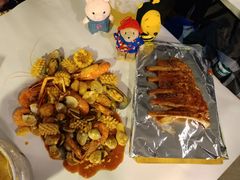 -席娜卡琳火车铁道夜市