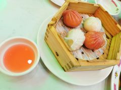 手工虾饺皇-东鑫记港式茶餐厅(南京东路店)