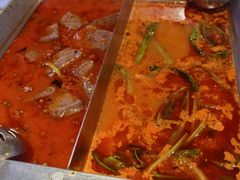 -东道煮牛肉火锅(重庆路店)