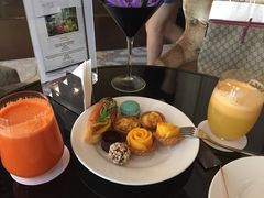 -圣丰索菲特·2 On 988 Café 自助餐厅