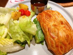 惠灵顿牛排-必胜客(万达店)