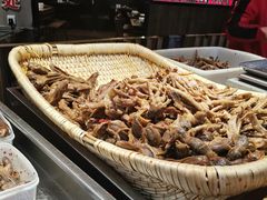 -三个四川人火锅(华联商厦店)
