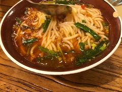 纯正云南小锅米线-遇见阿家村云南菜(魏公村店)