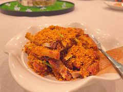 -黄浦江游览十六铺3号码头网红自助餐