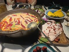 -椰子湾·海南火锅·糟粕醋·椰子鸡(正大广场店)