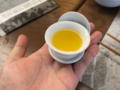 -渔语鱼新川菜Bistro(万象天地店)