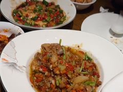 -爱碗亭·鲜炒湖南菜(壹城中心店)