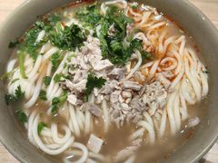 -亮亮拉面(师范路店)