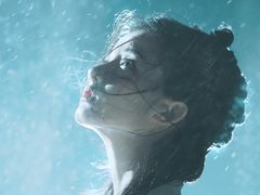 -上海游泳馆(地铁站)