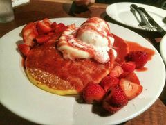 -Pancakes on the rocks(Darling Harbour)