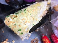 -正宗杂粮煎饼香软鸡蛋饼