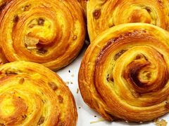 -Dough&Joe团憩(瑞虹天地月亮湾店)