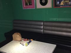 -百威KTV(恒福路店)