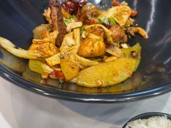 -醉人椒麻辣香锅(王府井喜悦店)