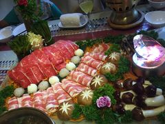 -慢丽江·云南野生菌土鸡锅(付家庄店)
