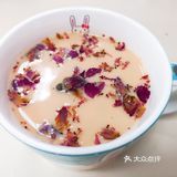 精致下午茶，颜值和口味兼顾的玫瑰鲜奶茶