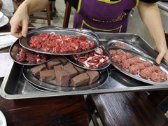 -五洞培记山庄·鲜牛肉火锅