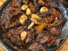 -老东镇啤酒屋海鲜加工·蒸汽海鲜·海鲜烧烤(台东店)