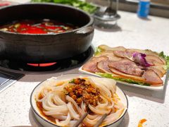 -贵府酸汤牛肉火锅·贵州老字号(飞山街店)