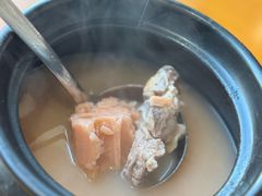 -莲餐厅·湖北菜·潜江小龙虾店(愚园路店)