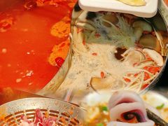 -来龍儿鲜切牛肉自助老火锅