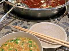 -肖肖酸萝卜鱼火锅(总店)