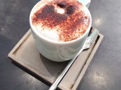 -UNI UNI(环亚凯瑟琳店)