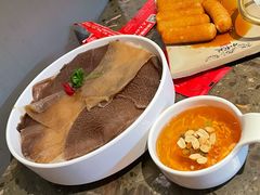 -小龙坎火锅(湖滨银泰in77店)