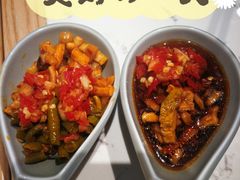 -百春原湖南牛肉粉(百联世纪店)