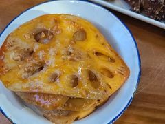 -爆炸头阿姨小四川正宗川味小吃(无任何分店)