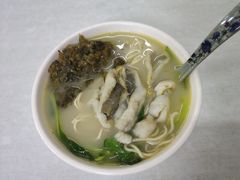 -明呈黄鱼面馆(斜土路店)