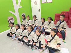 -童学馆·诗书礼乐少儿国学(青年路店)