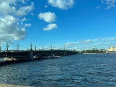 -阿芙乐尔号巡洋舰