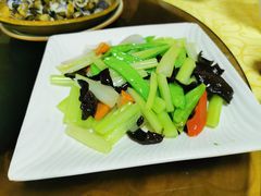 -西江河鲜·趣苑酒楼(鼎湖店)
