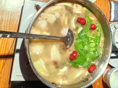 -黄泥岗·地道湖北菜(奥特莱斯店)