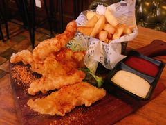 -麦落精酿啤酒餐吧(先农大院店)