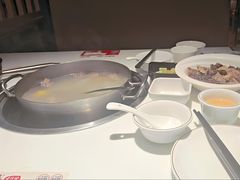 正宗潮汕牛肉火锅-潮泰牛肉火锅 · 创于1992年(车公庙店)