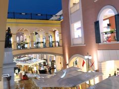 -首创奥特莱斯(西安店)