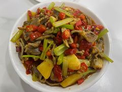 -独一佳老胡湘菜馆(矿山路店)